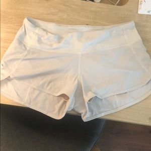 Lululemon speed shorts 2.5”